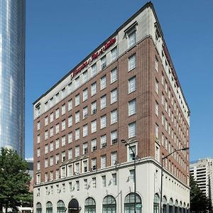 Hampton Inn & Suites Atlanta-Downtown